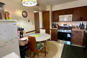 7304 Evergreen Dr, Orland Park, IL 60462 - Photo 6