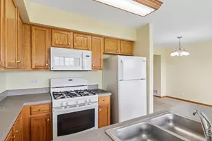3193 Ketch Ct, Aurora, IL 60503 - Photo 8