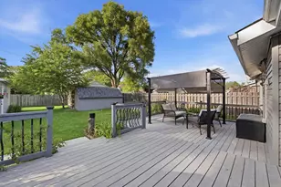 706 Hillside Dr, Streamwood, IL 60107 - Photo 18