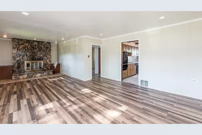 2809 N Elmwood Avenue, Waukegan, IL 60087 - Photo 4