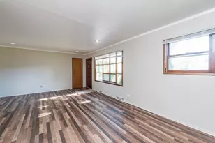 2809 N Elmwood Ave, Waukegan, IL 60087 - Photo 6