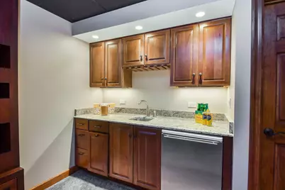 2009 Mackenzie Place #2009, Wheaton, IL 60187 - Photo 40