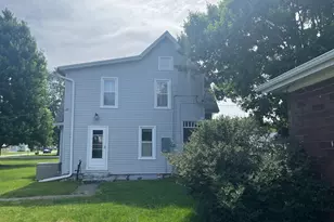 209 N School St, Atkinson, IL 61235 - Photo 8
