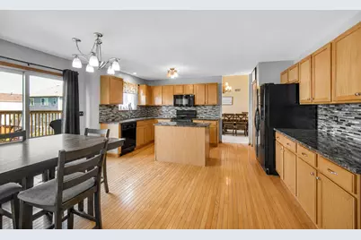 16548 Dorchester Place, Lockport, IL 60441 - Photo 14
