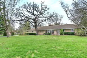 3273 Merrimac Ln, Long Grove, IL 60047 - Photo 2