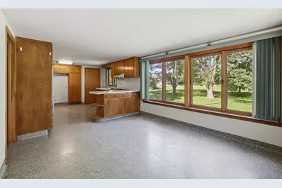 3S103 S Raddant Road, Batavia, IL 60510 - Photo 18