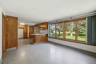 3S103 S Raddant Rd, Batavia, IL 60510 - Photo 18