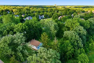 3S103 S Raddant Rd, Batavia, IL 60510 - Photo 8