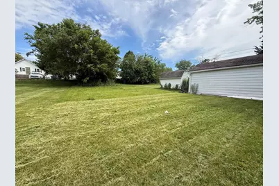 518 W Saint Paul Street, Spring Valley, IL 61362 - Photo 14