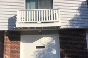 1334 Yarmouth Ct, Schaumburg, IL 60193 - Photo 2