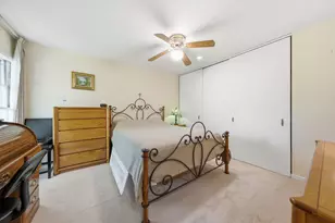 5517 E Lake Dr, Lisle, IL 60532 - Photo 10