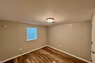 606 E 164th Pl, South Holland, IL 60473 - Photo 14