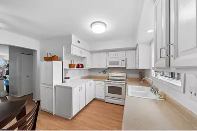 111 W Brandon Court #E33, Palatine, IL 60067 - Photo 8