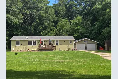 2457 N 41st Road, Sheridan, IL 60551 - Photo 1