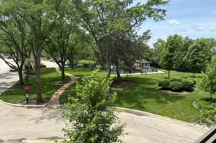1621 Mission Hills Rd, Northbrook, IL 60062 - Photo 6