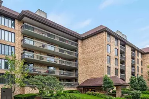 1621 Mission Hills Rd, Northbrook, IL 60062 - Photo 1