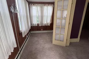 1411 E Broadway St, Streator, IL 61364 - Photo 10