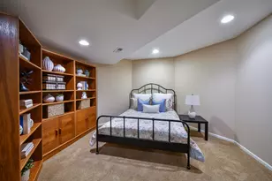 26W039 Marion Ave, Wheaton, IL 60187 - Photo 32