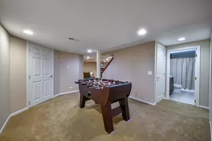 26W039 Marion Ave, Wheaton, IL 60187 - Photo 30