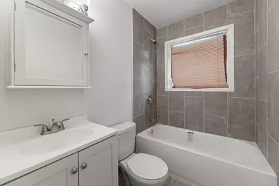172 W 158th Street, Harvey, IL 60426 - Photo 8