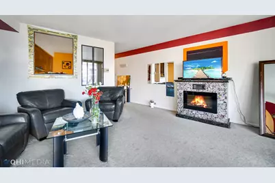300 N State Street #3908, Chicago, IL 60654 - Photo 4
