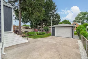 10528 S Lawndale Ave, Chicago, IL 60655 - Photo 30