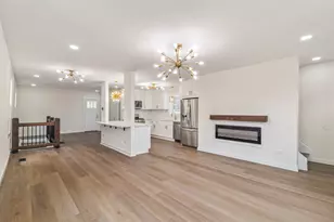 10528 S Lawndale Ave, Chicago, IL 60655 - Photo 4