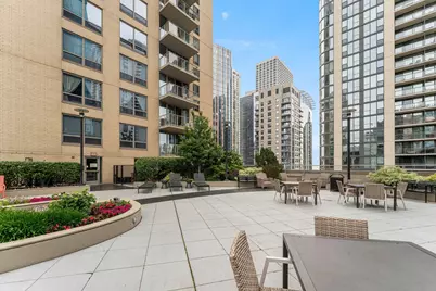 420 E Waterside Drive #1802, Chicago, IL 60601 - Photo 22