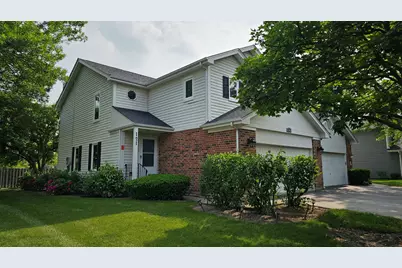 121 Hampton Avenue, Westmont, IL 60559 - Photo 2