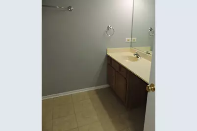 121 Hampton Avenue, Westmont, IL 60559 - Photo 26