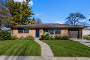 3749 Kemman Ave, Brookfield, IL 60513 - Photo 1