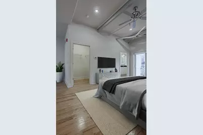 2100 Greenwood Street #203, Evanston, IL 60201 - Photo 6