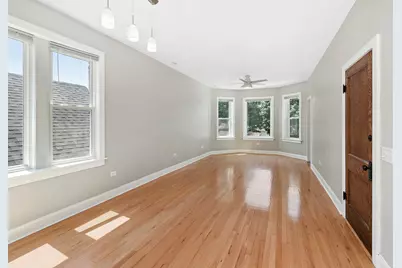 1323 Gunderson Avenue, Berwyn, IL 60402 - Photo 6