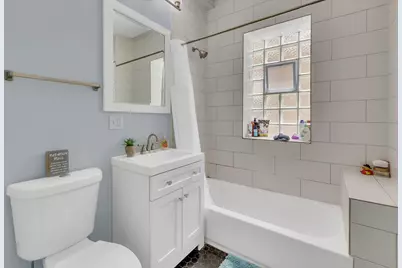 1323 Gunderson Avenue, Berwyn, IL 60402 - Photo 40