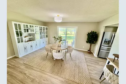 19402 Hahn Drive, Dekalb, IL 60115 - Photo 16