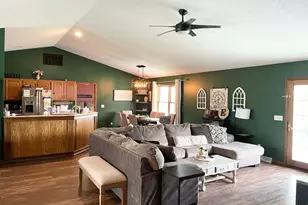 19 Gregg Ln, Harrisburg, IL 62946 - Photo 6