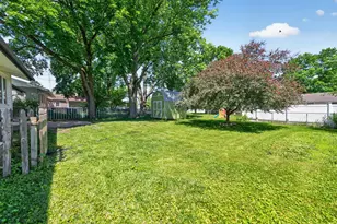 207 River Dr, Dekalb, IL 60115 - Photo 30