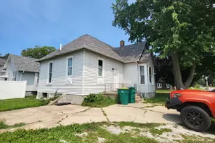 902 Madison St, Streator, IL 61364 - Photo 4