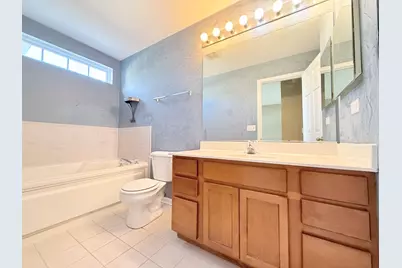2307 Stoughton Drive, Aurora, IL 60502 - Photo 14
