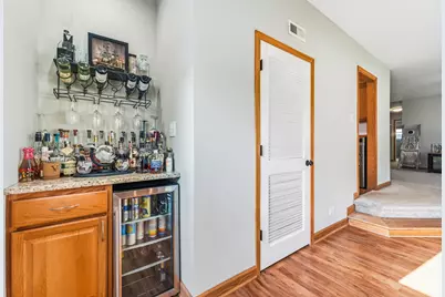 927 E Sayles Drive, Palatine, IL 60074 - Photo 6