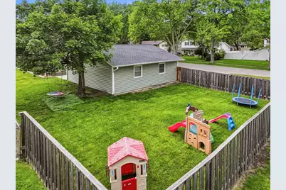 927 E Sayles Drive, Palatine, IL 60074 - Photo 22