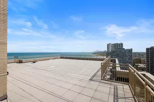 6301 N Sheridan Rd, Chicago, IL 60660 - Photo 18