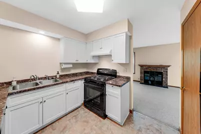 265 Yorkshire Court, Gurnee, IL 60031 - Photo 18