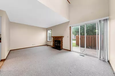 265 Yorkshire Court, Gurnee, IL 60031 - Photo 20