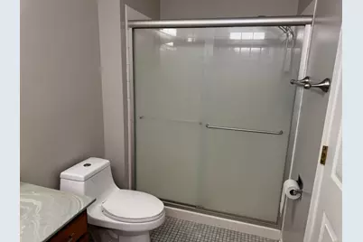 2404 Kenmore Court, Schaumburg, IL 60193 - Photo 18