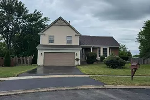 2404 Kenmore Ct, Schaumburg, IL 60193 - Photo 1