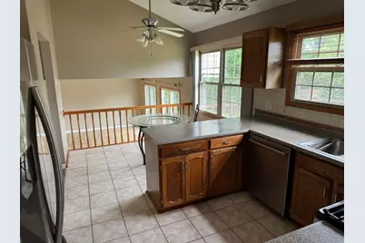 2404 Kenmore Court, Schaumburg, IL 60193 - Photo 10