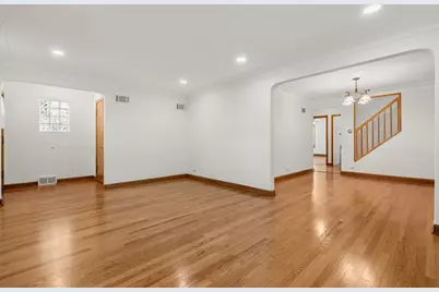 3301 N Newland Avenue, Chicago, IL 60634 - Photo 4