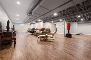 1910 Morgan Cir, Naperville, IL 60565 - Photo 22