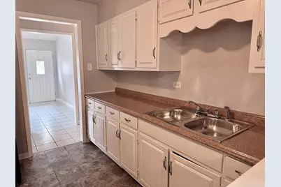 395 166th Street, Calumet City, IL 60409 - Photo 18